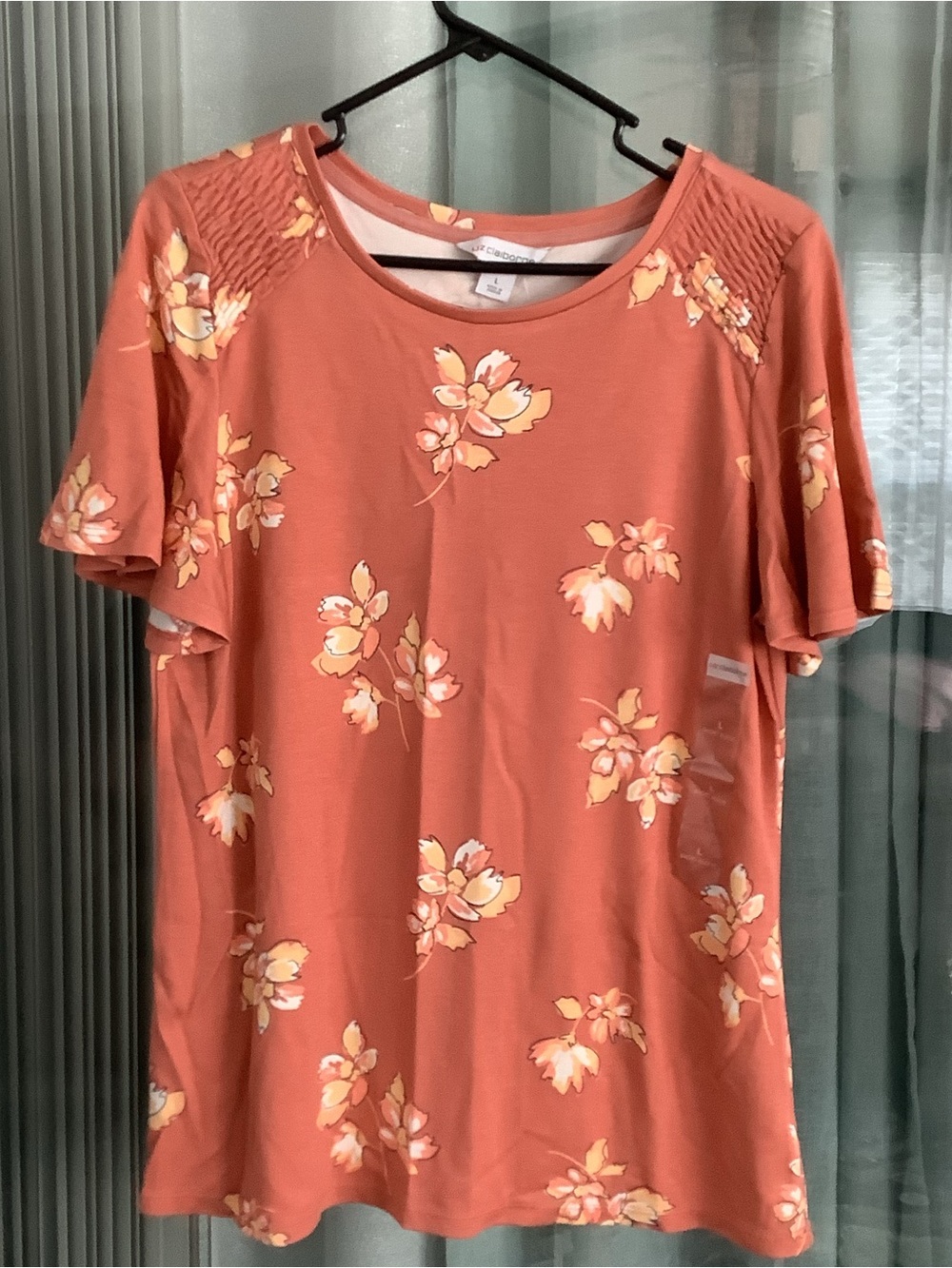 LIZ CLAIBORNE FLORAL TOP